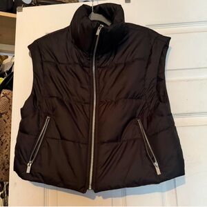 Zara Black Quilted Vest with Zippered Pockets
